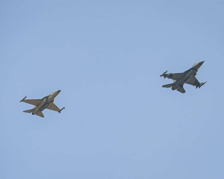 Philippines-signs-deal-for-12-fighter-jets